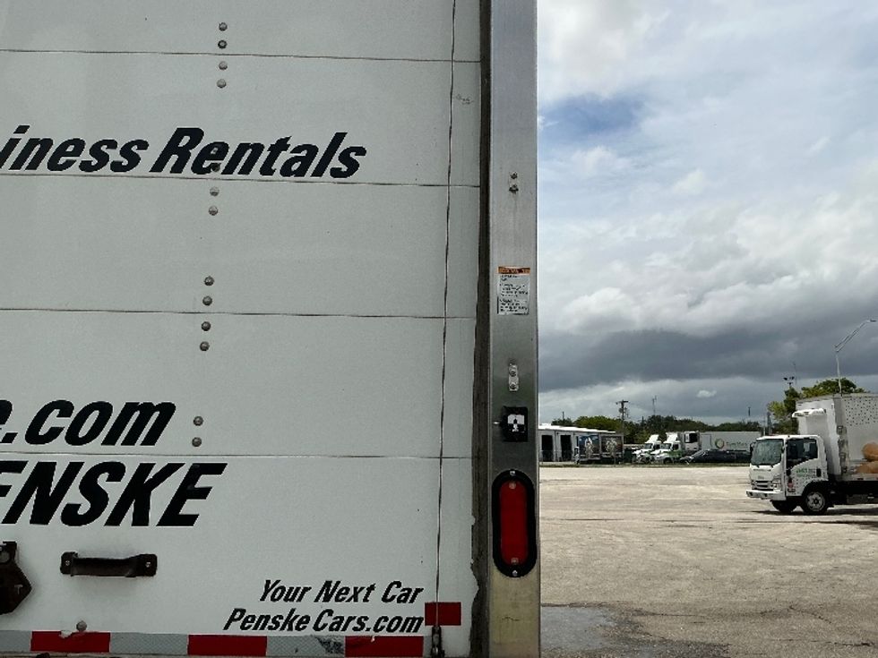 Medium Duty Box Truck-Light and Medium Duty Trucks-International-2021-MV607-Miami-FL-204,975\n\t\tmiles-$ 51,250 - Image 27