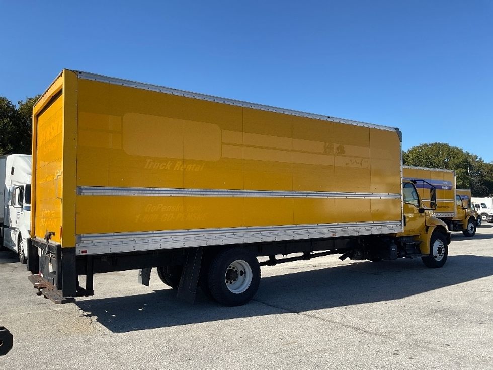 Medium Duty Box Truck-Light and Medium Duty Trucks-International-2021-MV607-Miami-FL-213,380\n\t\tmiles-$ 40,250 - Image 13