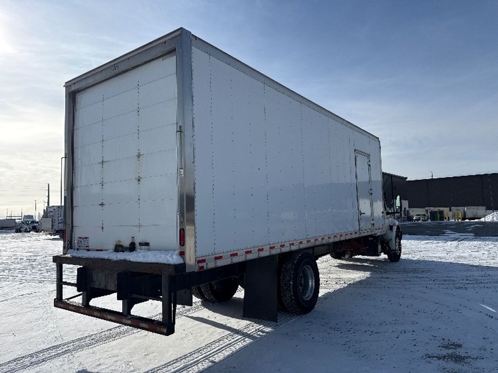 Medium Duty Box Truck-Light and Medium Duty Trucks-International-2021-MV607-Middlefield-OH-115,110\n\t\tmiles-$ 55,500 - Image 13