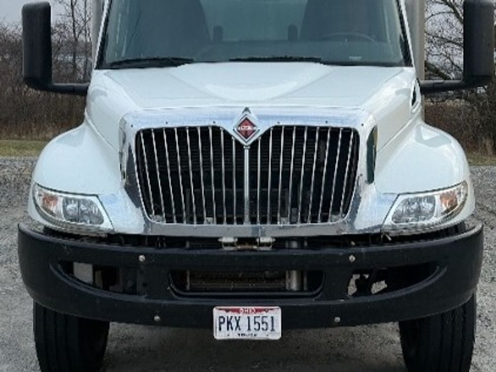 Medium Duty Box Truck-Light and Medium Duty Trucks-International-2021-MV607-Middlefield-OH-115,110\n\t\tmiles-$ 55,500 - Image 2