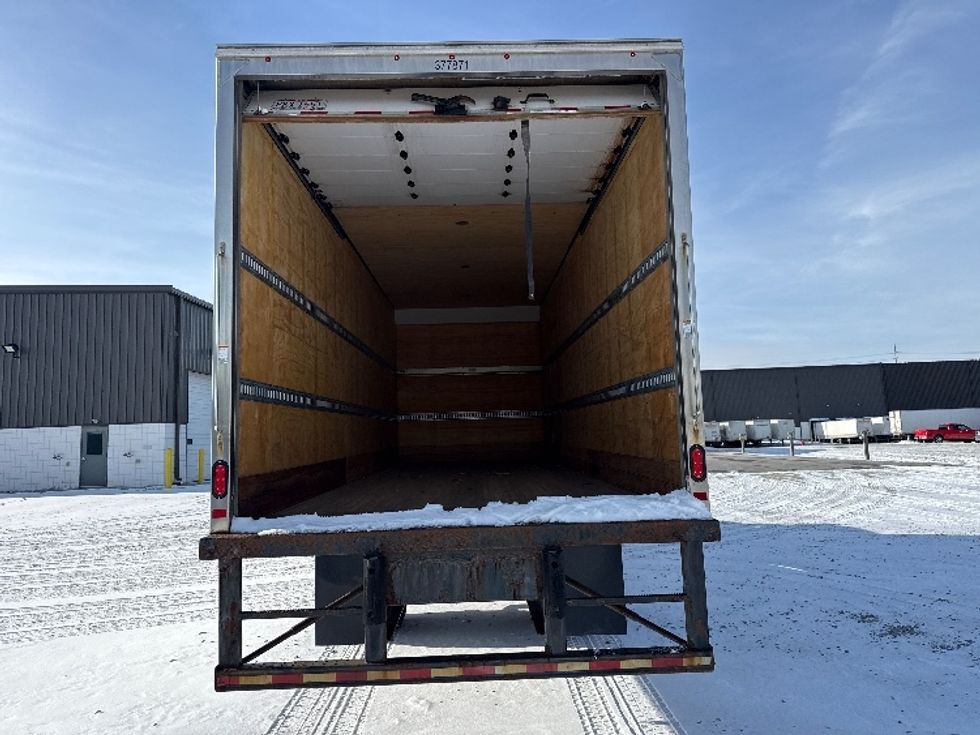 Medium Duty Box Truck-Light and Medium Duty Trucks-International-2021-MV607-Middlefield-OH-115,110\n\t\tmiles-$ 55,500 - Image 9