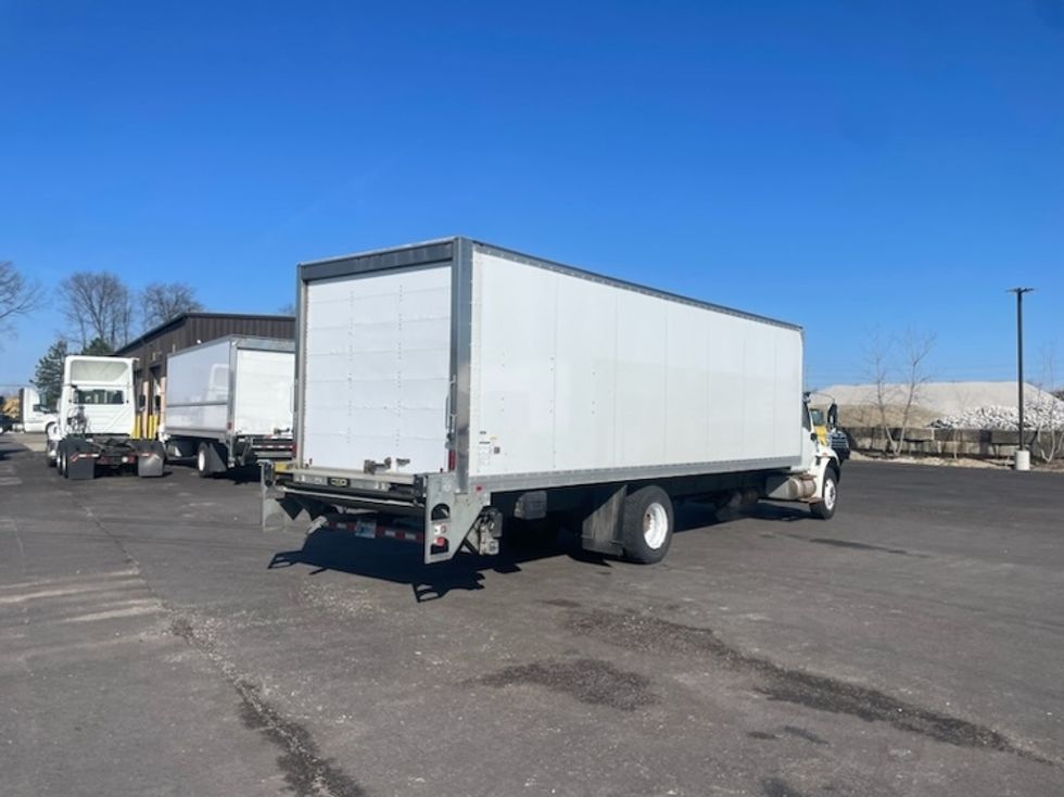 Medium Duty Box Truck-Light and Medium Duty Trucks-International-2021-MV607-Middlefield-OH-134,288\n\t\tmiles-$ 56,500 - Image 13
