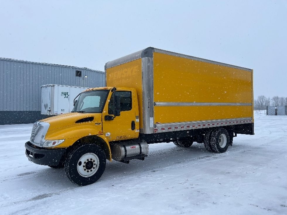 Medium Duty Box Truck-Light and Medium Duty Trucks-International-2021-MV607-Middlefield-OH-187,715\n\t\tmiles-$ 37,000 - Image 3