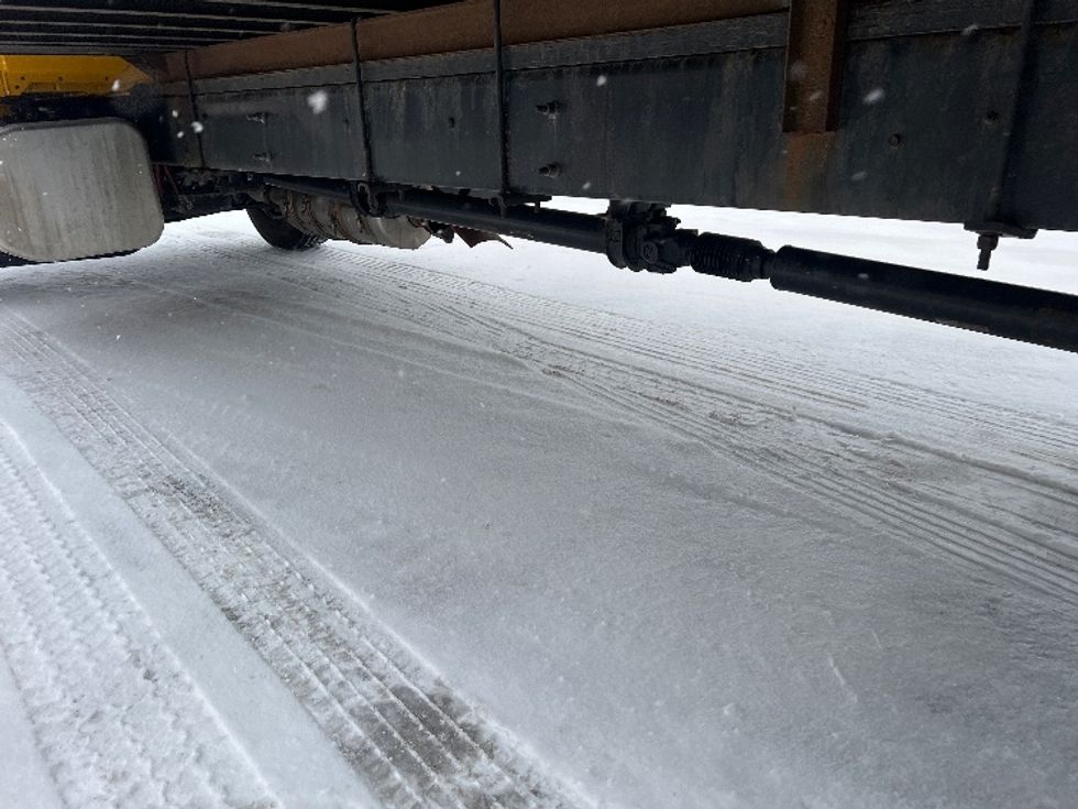 Medium Duty Box Truck-Light and Medium Duty Trucks-International-2021-MV607-Middlefield-OH-187,715\n\t\tmiles-$ 37,000 - Image 5