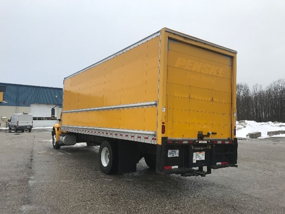 Medium Duty Box Truck-Light and Medium Duty Trucks-International-2021-MV607-Middlefield-OH-212,427\n\t\tmiles-$ 38,250 - Image 6