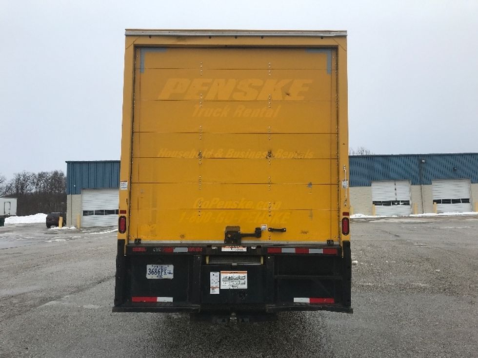 Medium Duty Box Truck-Light and Medium Duty Trucks-International-2021-MV607-Middlefield-OH-212,427\n\t\tmiles-$ 38,250 - Image 7
