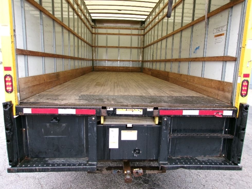 Medium Duty Box Truck-Light and Medium Duty Trucks-International-2021-MV607-Middlefield-OH-253,883\n\t\tmiles-$ 34,000 - Image 10