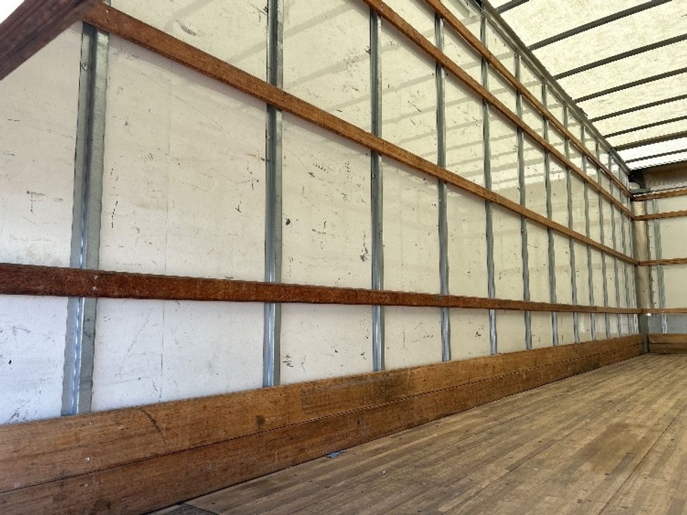 Medium Duty Box Truck-Light and Medium Duty Trucks-International-2021-MV607-Middlefield-OH-253,883\n\t\tmiles-$ 34,000 - Image 11