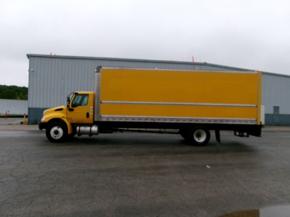 Medium Duty Box Truck-Light and Medium Duty Trucks-International-2021-MV607-Middlefield-OH-253,883\n\t\tmiles-$ 34,000 - Image 4
