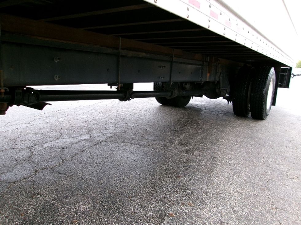 Medium Duty Box Truck-Light and Medium Duty Trucks-International-2021-MV607-Middlefield-OH-253,883\n\t\tmiles-$ 34,000 - Image 5
