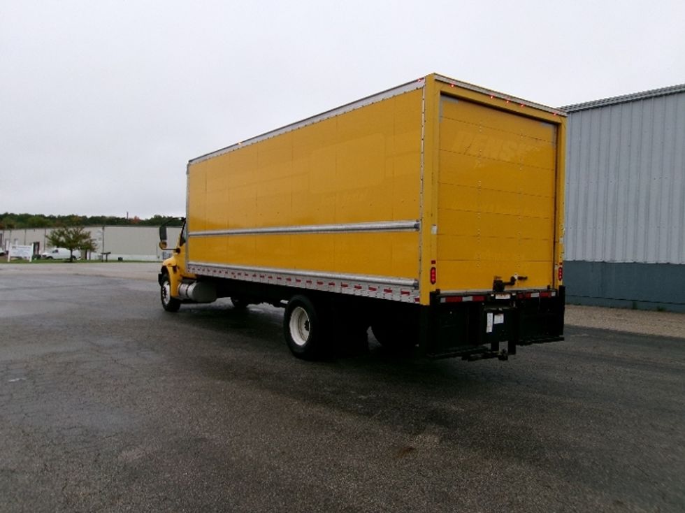 Medium Duty Box Truck-Light and Medium Duty Trucks-International-2021-MV607-Middlefield-OH-253,883\n\t\tmiles-$ 34,000 - Image 6