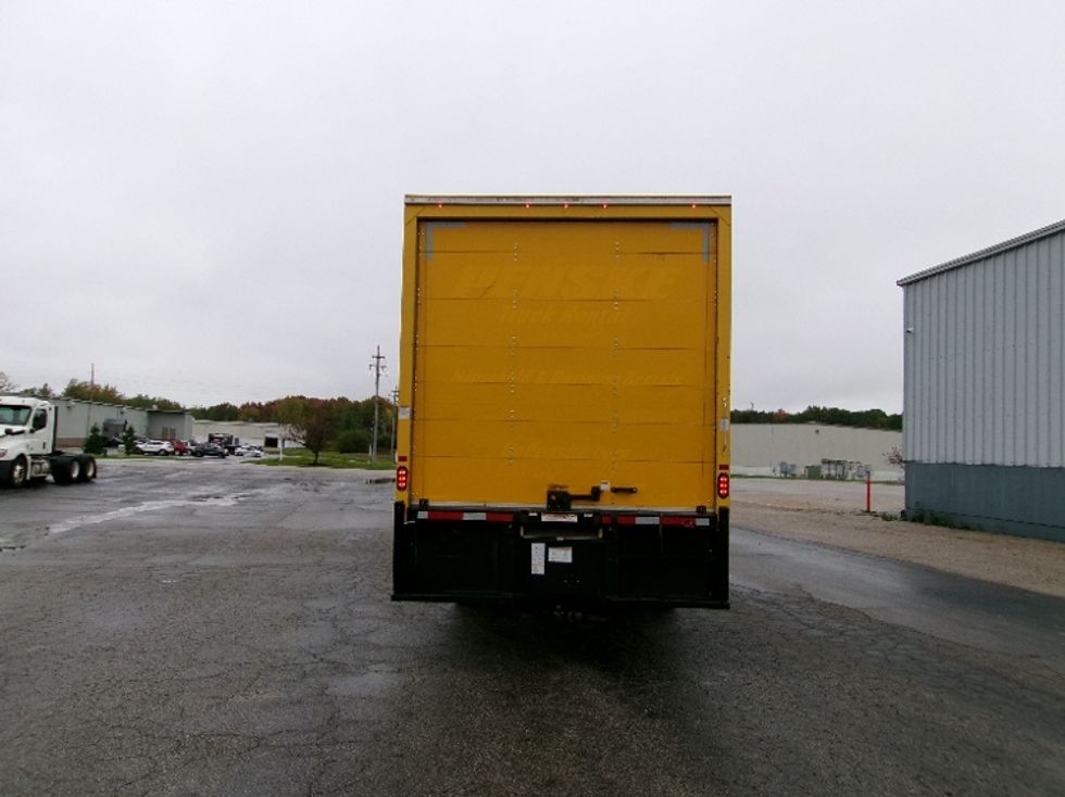 Medium Duty Box Truck-Light and Medium Duty Trucks-International-2021-MV607-Middlefield-OH-253,883\n\t\tmiles-$ 34,000 - Image 7