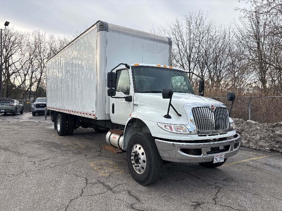 Medium Duty Box Truck-Light and Medium Duty Trucks-International-2021-MV607-Middlefield-OH-273,041\n\t\tmiles-$ 36,750 - Image 1