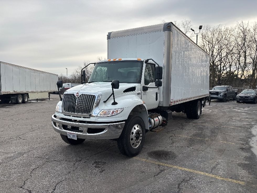 Medium Duty Box Truck-Light and Medium Duty Trucks-International-2021-MV607-Middlefield-OH-273,041\n\t\tmiles-$ 36,750 - Image 3