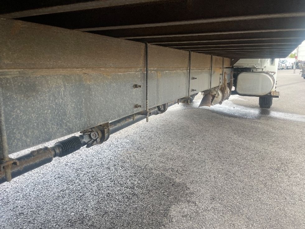 Medium Duty Box Truck-Light and Medium Duty Trucks-International-2021-MV607-Middlefield-OH-340,394\n\t\tmiles-$ 24,500 - Image 14