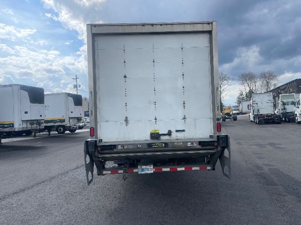 Medium Duty Box Truck-Light and Medium Duty Trucks-International-2021-MV607-Middlefield-OH-340,394\n\t\tmiles-$ 24,500 - Image 7