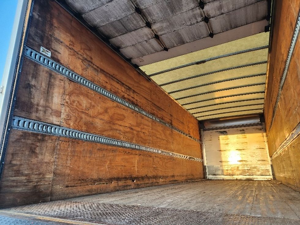 Medium Duty Box Truck-Light and Medium Duty Trucks-International-2021-MV607-Milford-DE-426,717\n\t\tmiles-$ 24,000 - Image 11