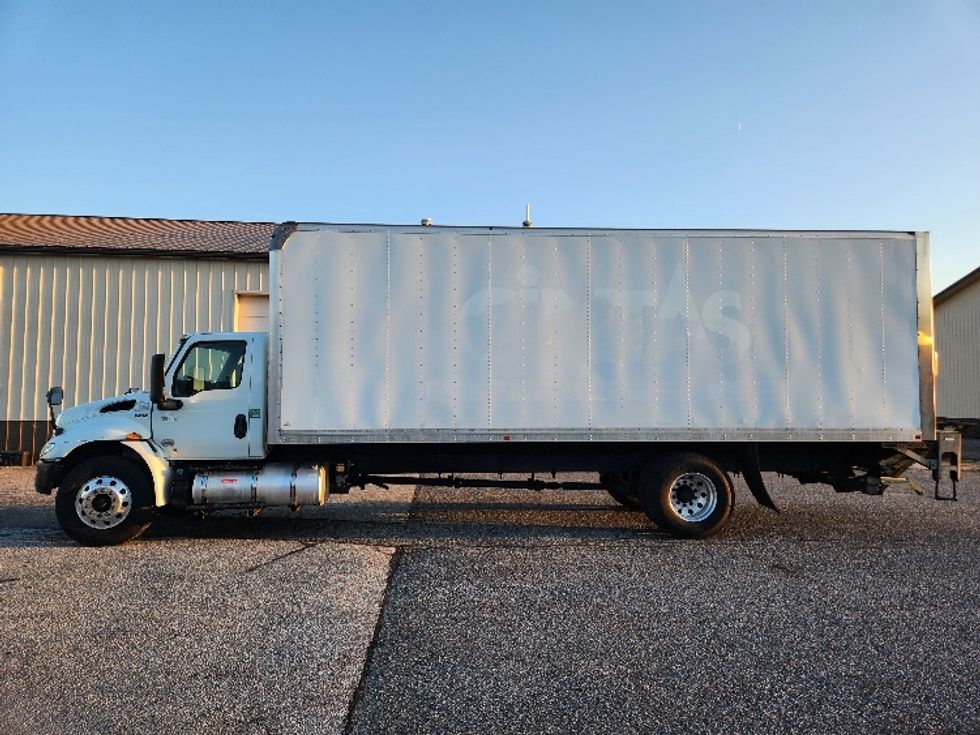 Medium Duty Box Truck-Light and Medium Duty Trucks-International-2021-MV607-Milford-DE-426,717\n\t\tmiles-$ 24,000 - Image 4