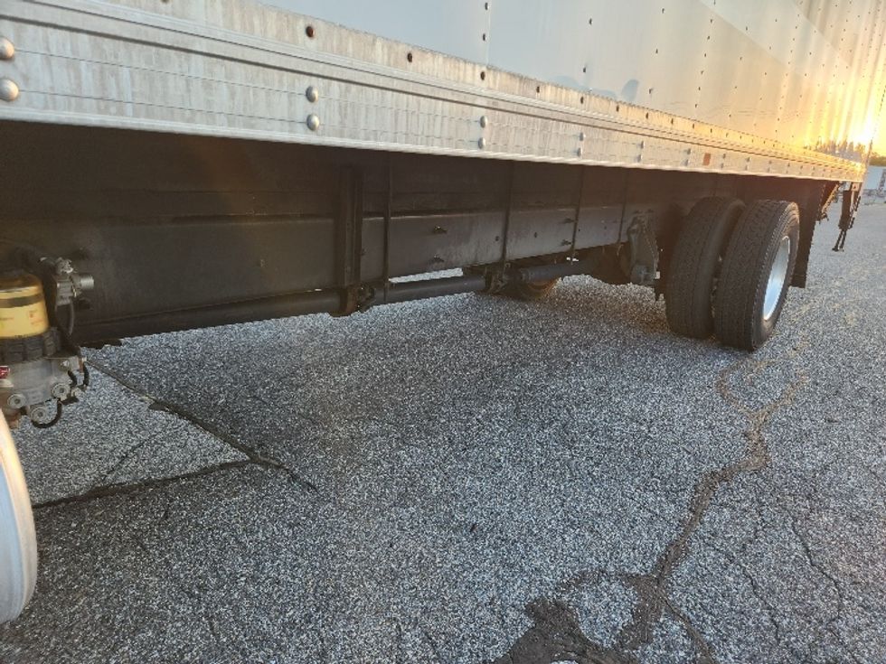 Medium Duty Box Truck-Light and Medium Duty Trucks-International-2021-MV607-Milford-DE-426,717\n\t\tmiles-$ 24,000 - Image 5