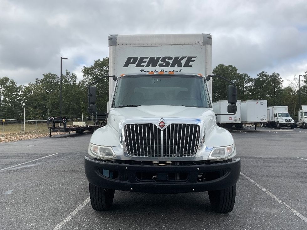 Medium Duty Box Truck-Light and Medium Duty Trucks-International-2021-MV607-Millville-NJ-200,402\n\t\tmiles-$ 46,500 - Image 2