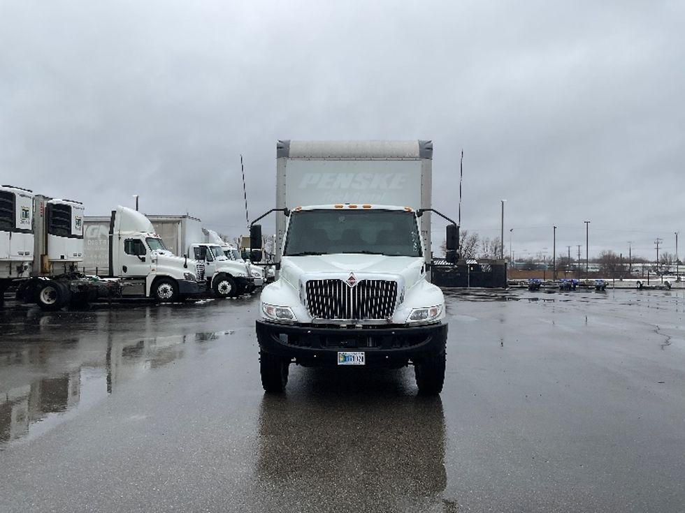 Medium Duty Box Truck-Light and Medium Duty Trucks-International-2021-MV607-Milwaukee-WI-123,623\n\t\tmiles-$ 64,000 - Image 2