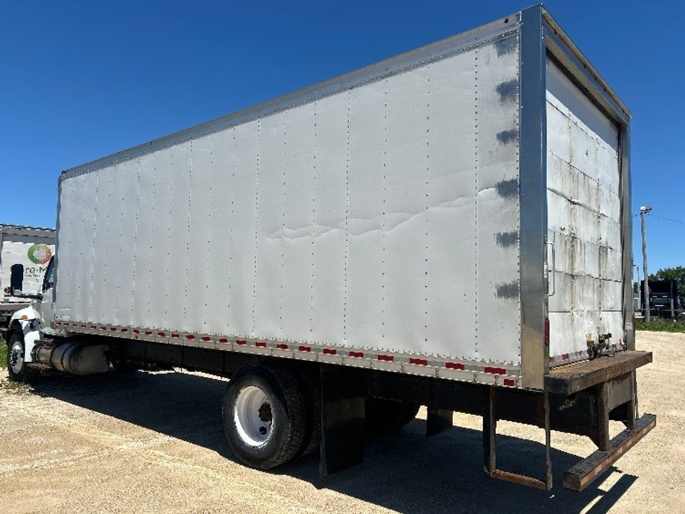 Medium Duty Box Truck-Light and Medium Duty Trucks-International-2021-MV607-Milwaukee-WI-146,235\n\t\tmiles-$ 51,500 - Image 6