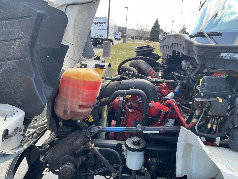 Medium Duty Box Truck-Light and Medium Duty Trucks-International-2021-MV607-Milwaukee-WI-156,072\n\t\tmiles-$ 58,750 - Image 24