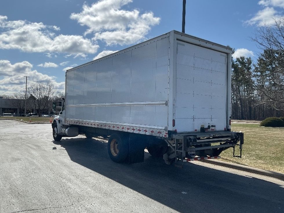 Medium Duty Box Truck-Light and Medium Duty Trucks-International-2021-MV607-Milwaukee-WI-156,072\n\t\tmiles-$ 58,750 - Image 6