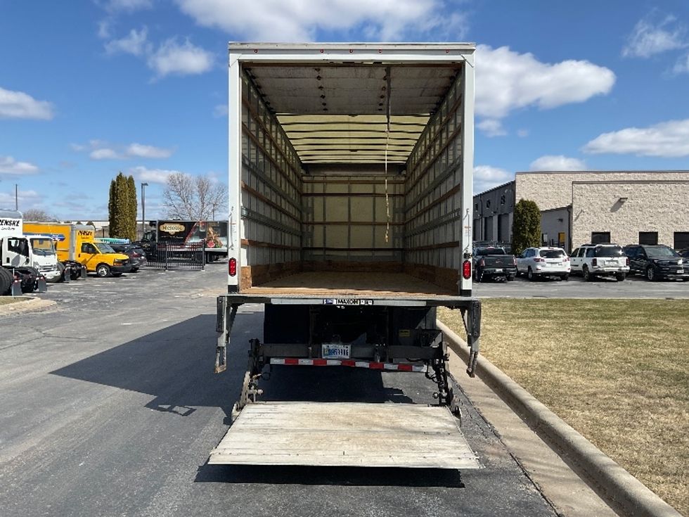 Medium Duty Box Truck-Light and Medium Duty Trucks-International-2021-MV607-Milwaukee-WI-156,072\n\t\tmiles-$ 58,750 - Image 9