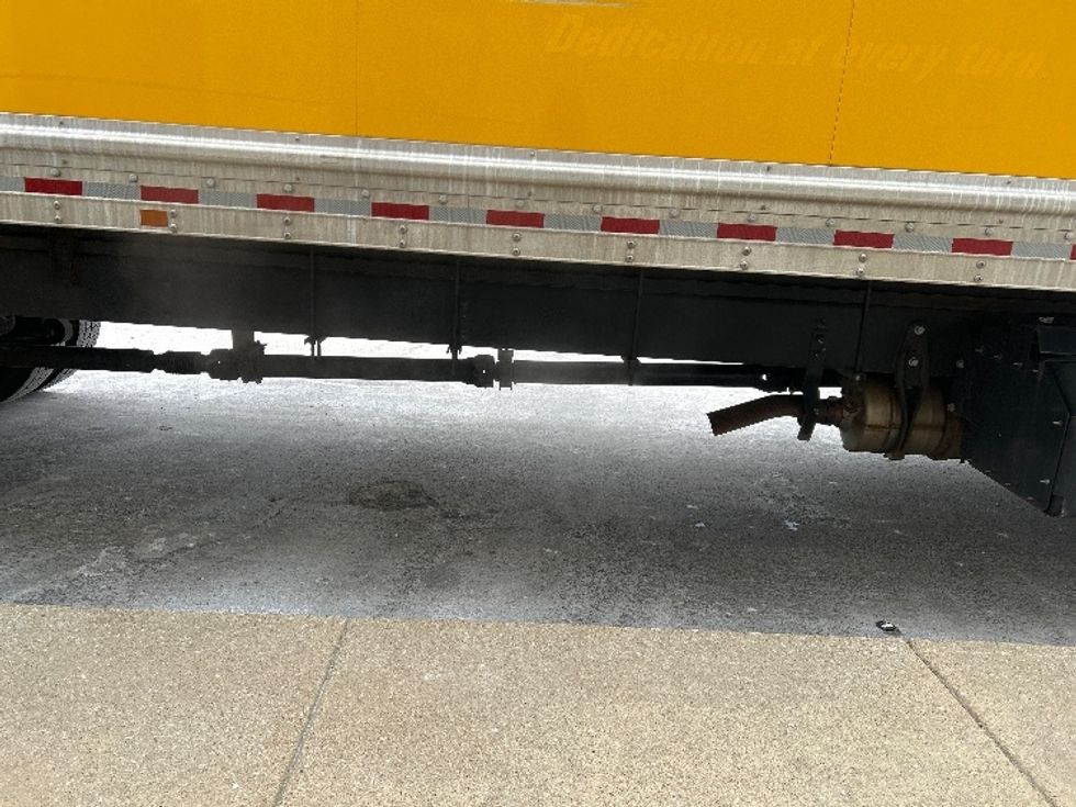 Medium Duty Box Truck-Light and Medium Duty Trucks-International-2021-MV607-Milwaukee-WI-206,681\n\t\tmiles-$ 40,250 - Image 14