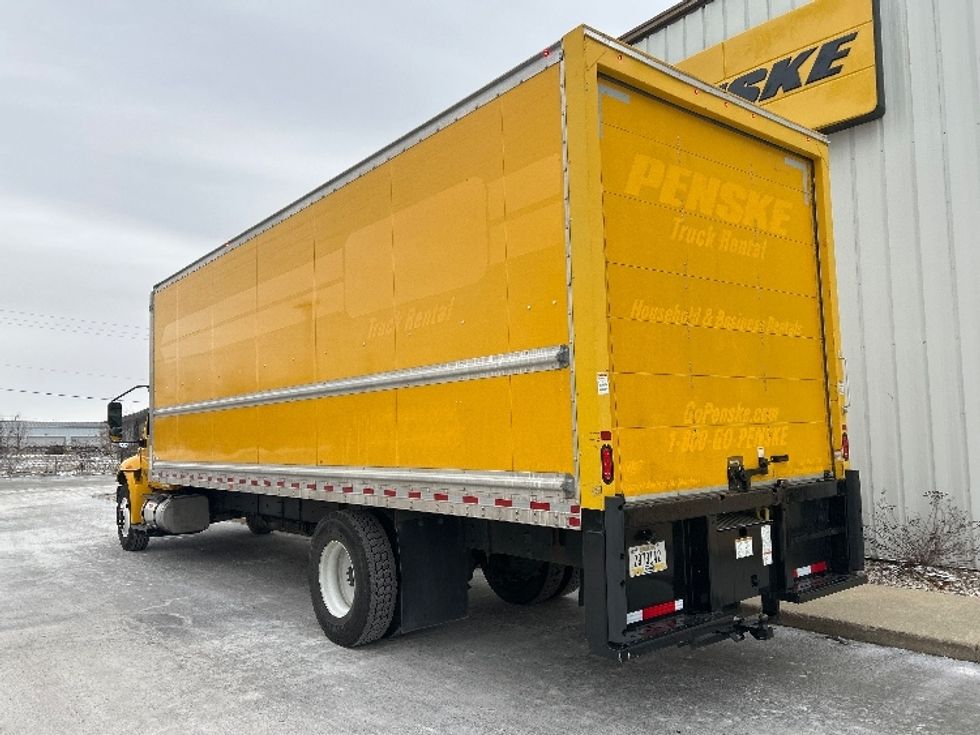 Medium Duty Box Truck-Light and Medium Duty Trucks-International-2021-MV607-Milwaukee-WI-206,681\n\t\tmiles-$ 40,250 - Image 6