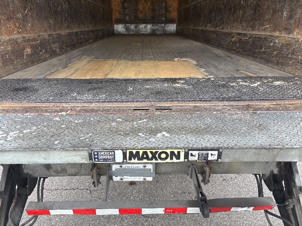 Medium Duty Box Truck-Light and Medium Duty Trucks-International-2021-MV607-Mississauga-ON-316,764\n\t\tkm-$ 72,500 - Image 10