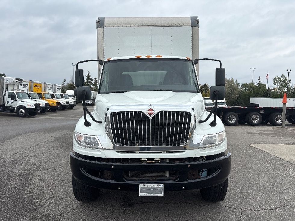 Medium Duty Box Truck-Light and Medium Duty Trucks-International-2021-MV607-Mississauga-ON-316,764\n\t\tkm-$ 72,500 - Image 2