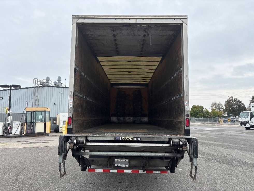 Medium Duty Box Truck-Light and Medium Duty Trucks-International-2021-MV607-Mississauga-ON-316,764\n\t\tkm-$ 72,500 - Image 8