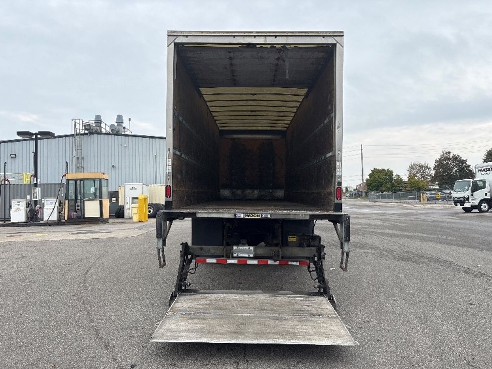 Medium Duty Box Truck-Light and Medium Duty Trucks-International-2021-MV607-Mississauga-ON-316,764\n\t\tkm-$ 72,500 - Image 9