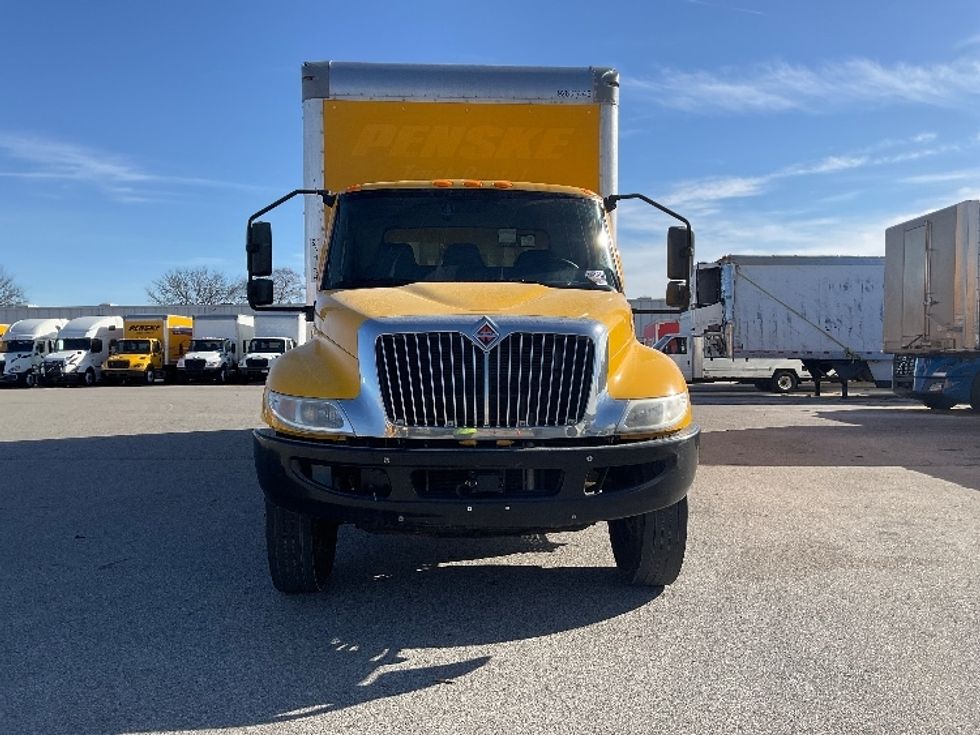 Medium Duty Box Truck-Light and Medium Duty Trucks-International-2021-MV607-Moberly-MO-189,915\n\t\tmiles-$ 43,750 - Image 2
