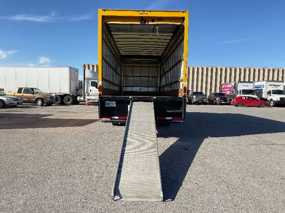 Medium Duty Box Truck-Light and Medium Duty Trucks-International-2021-MV607-Moberly-MO-189,915\n\t\tmiles-$ 43,750 - Image 9