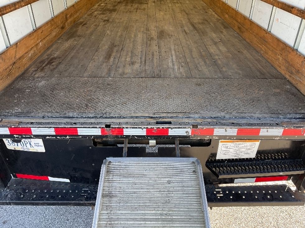 Medium Duty Box Truck-Light and Medium Duty Trucks-International-2021-MV607-Moberly-MO-209,036\n\t\tmiles-$ 41,000 - Image 10