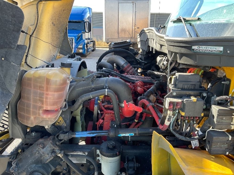 Medium Duty Box Truck-Light and Medium Duty Trucks-International-2021-MV607-Moberly-MO-209,036\n\t\tmiles-$ 41,000 - Image 24