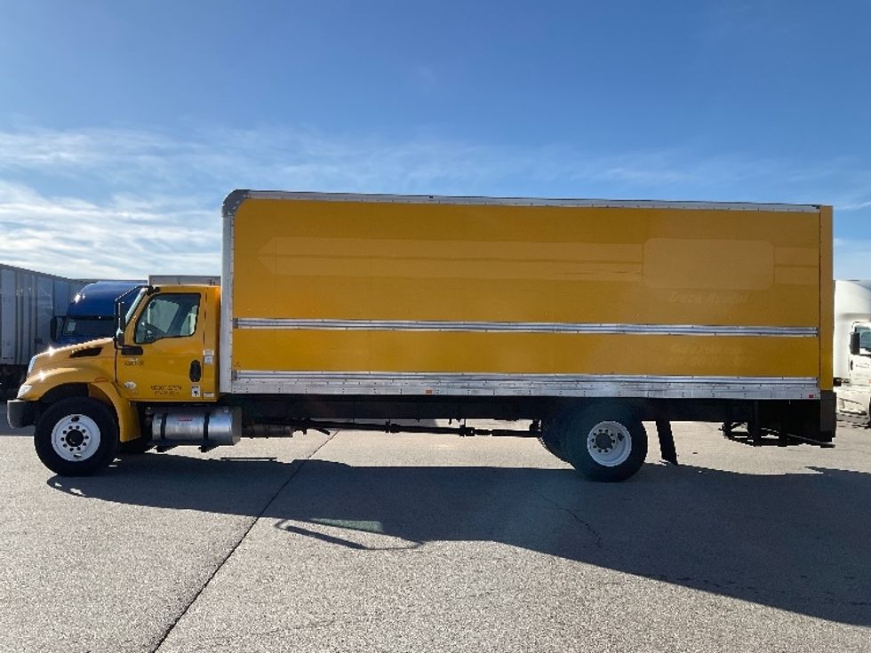 Medium Duty Box Truck-Light and Medium Duty Trucks-International-2021-MV607-Moberly-MO-234,772\n\t\tmiles-$ 37,250 - Image 4