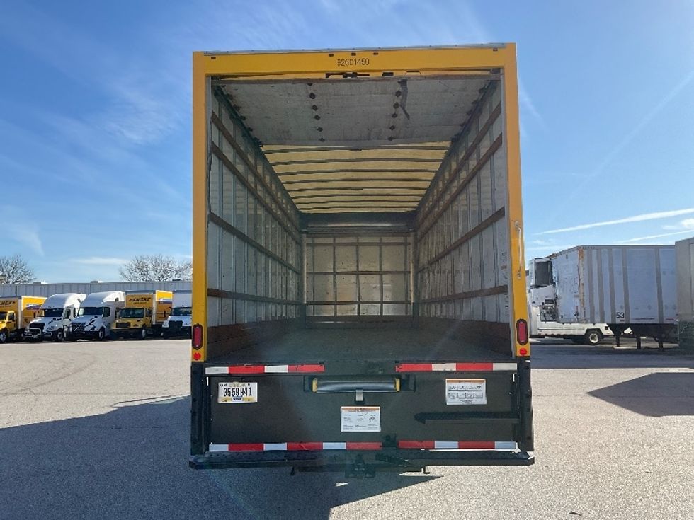 Medium Duty Box Truck-Light and Medium Duty Trucks-International-2021-MV607-Moberly-MO-234,772\n\t\tmiles-$ 37,250 - Image 8