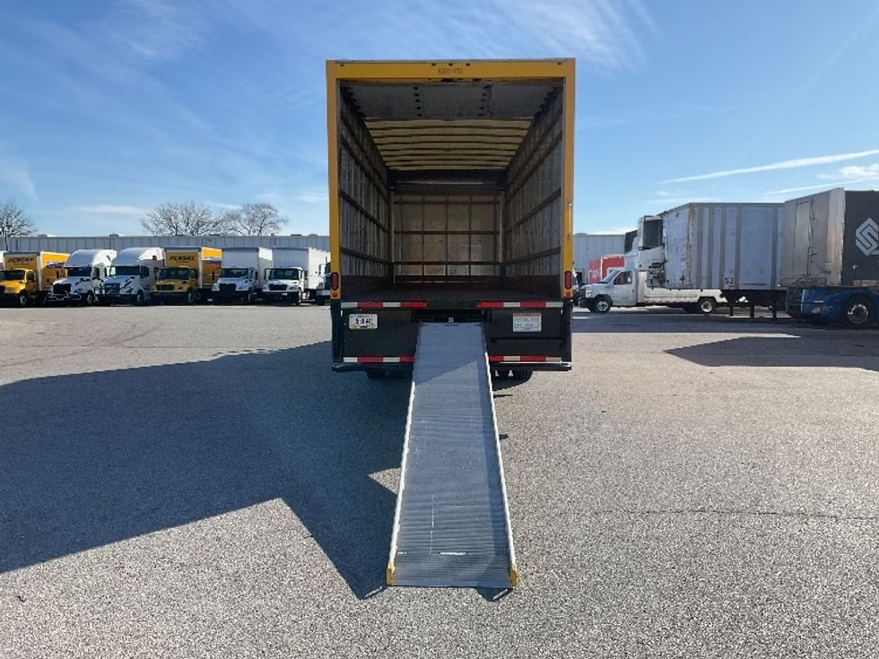Medium Duty Box Truck-Light and Medium Duty Trucks-International-2021-MV607-Moberly-MO-234,772\n\t\tmiles-$ 37,250 - Image 9