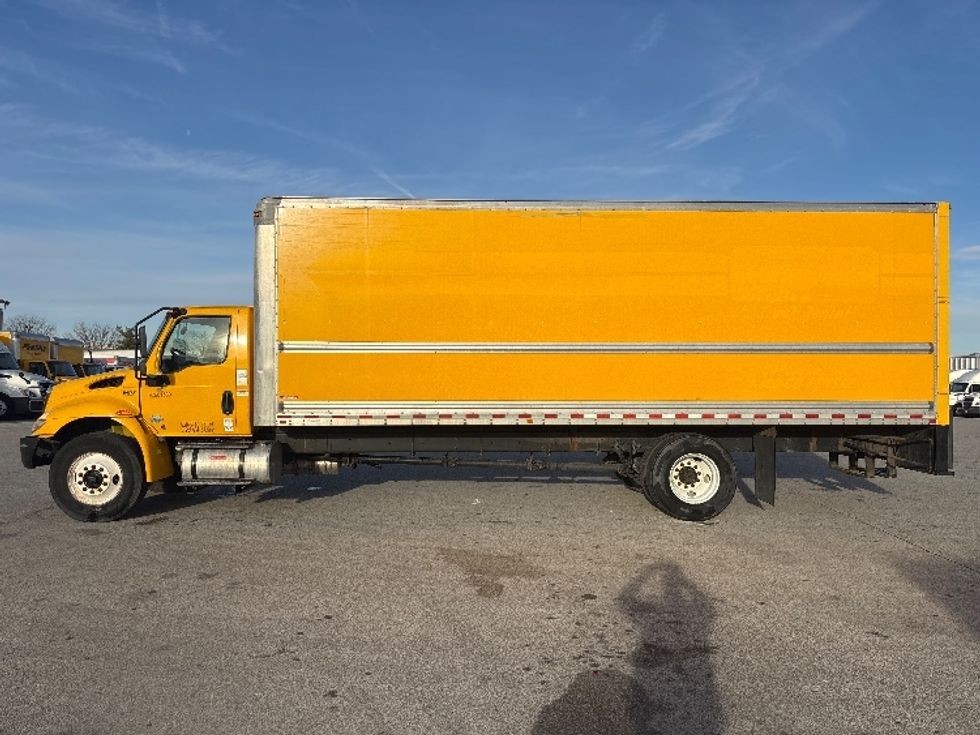 Medium Duty Box Truck-Light and Medium Duty Trucks-International-2021-MV607-Moberly-MO-234,910\n\t\tmiles-$ 37,250 - Image 4