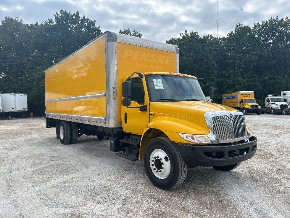 Medium Duty Box Truck-Light and Medium Duty Trucks-International-2021-MV607-Moberly-MO-242,183\n\t\tmiles-$ 34,750 - Image 1