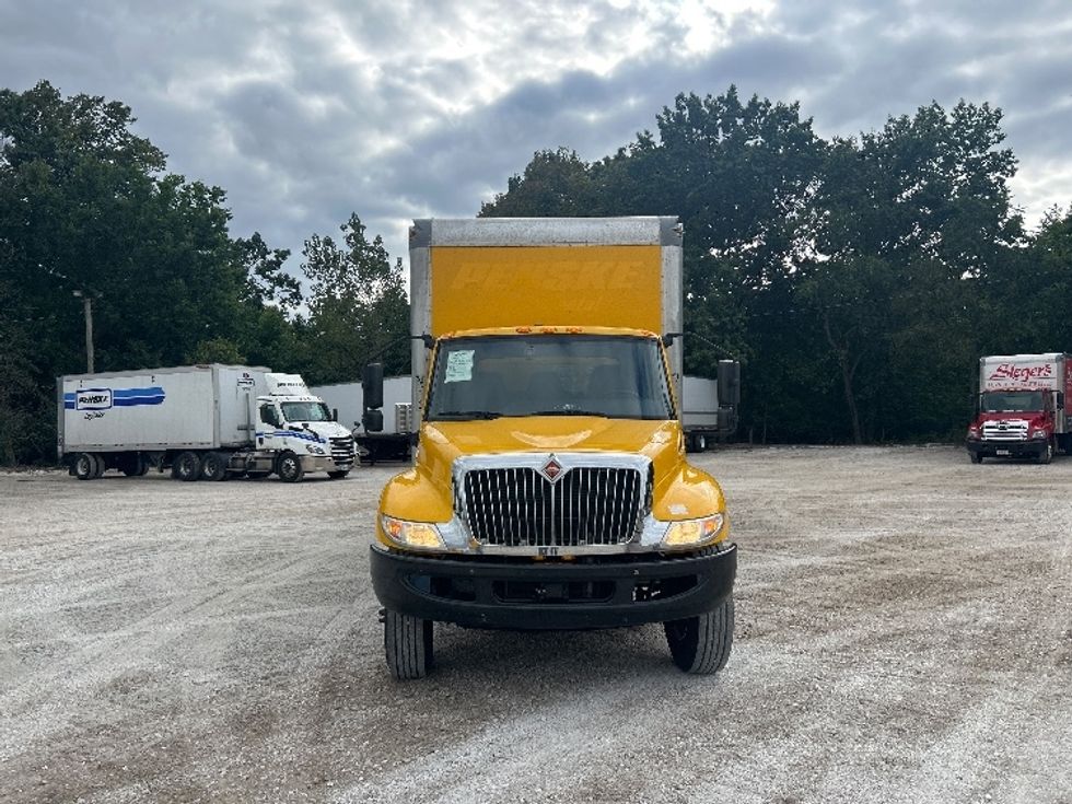 Medium Duty Box Truck-Light and Medium Duty Trucks-International-2021-MV607-Moberly-MO-242,183\n\t\tmiles-$ 34,750 - Image 2
