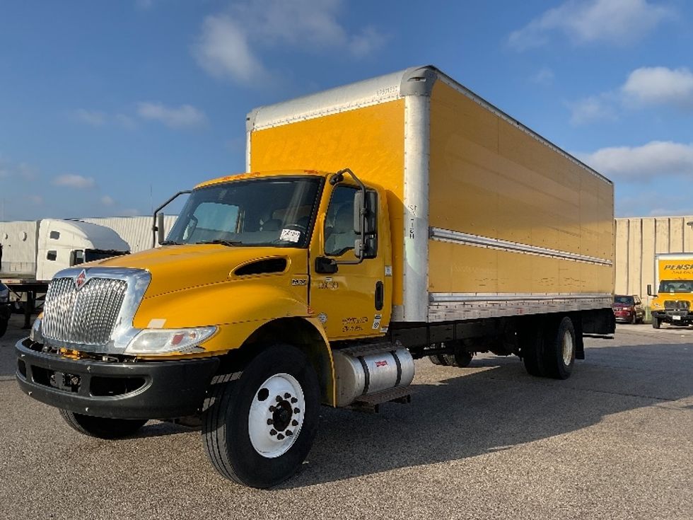 Medium Duty Box Truck-Light and Medium Duty Trucks-International-2021-MV607-Moberly-MO-250,138\n\t\tmiles-$ 33,000 - Image 3