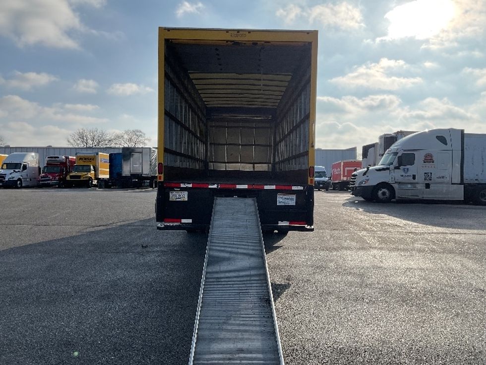 Medium Duty Box Truck-Light and Medium Duty Trucks-International-2021-MV607-Moberly-MO-250,138\n\t\tmiles-$ 33,000 - Image 9