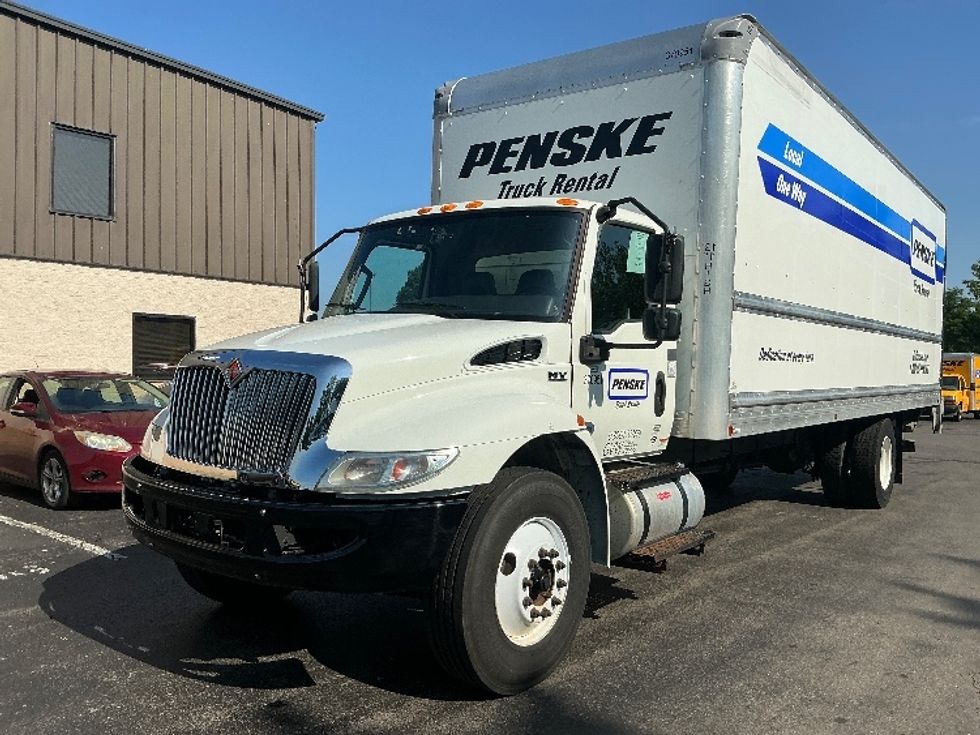 Medium Duty Box Truck-Light and Medium Duty Trucks-International-2021-MV607-Monroe-OH-193,768\n\t\tmiles-$ 53,250 - Image 3