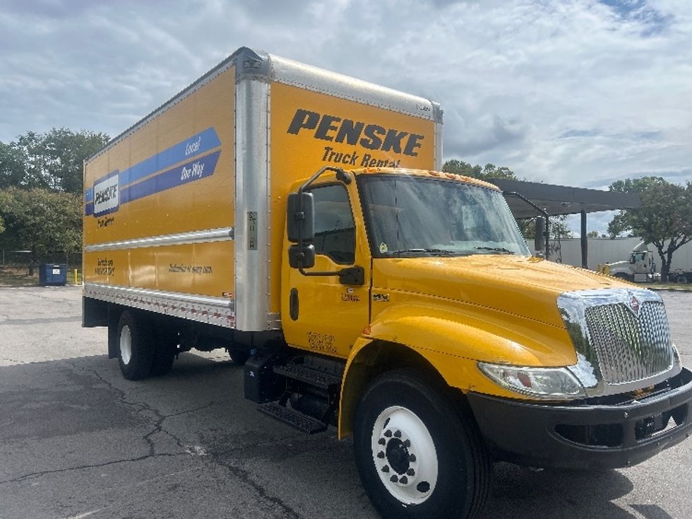 Medium Duty Box Truck-Light and Medium Duty Trucks-International-2021-MV607-Monroe-OH-204,861\n\t\tmiles-$ 35,500 - Image 1