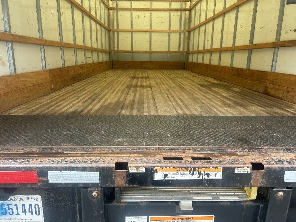 Medium Duty Box Truck-Light and Medium Duty Trucks-International-2021-MV607-Monroe-OH-204,861\n\t\tmiles-$ 35,500 - Image 10